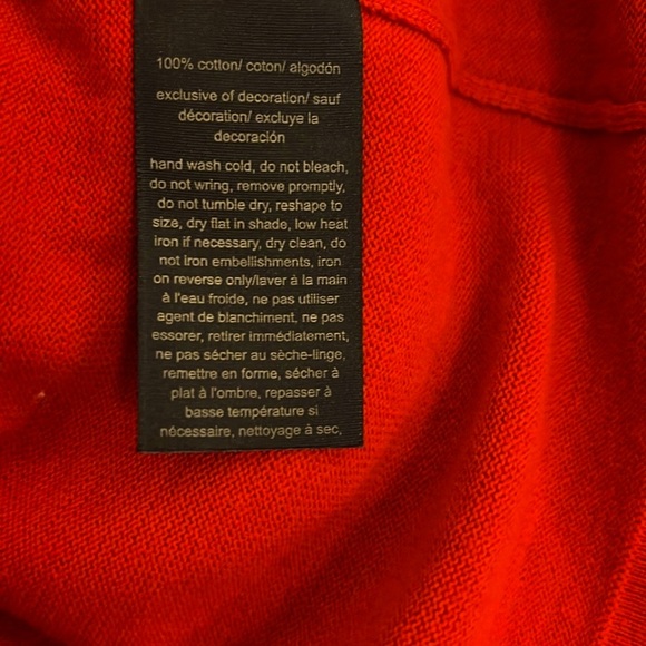 Tommy Hilfiger 🌟HP🌟Red V-Neck Women's Large Sweater NWT - Picture 6 of 6